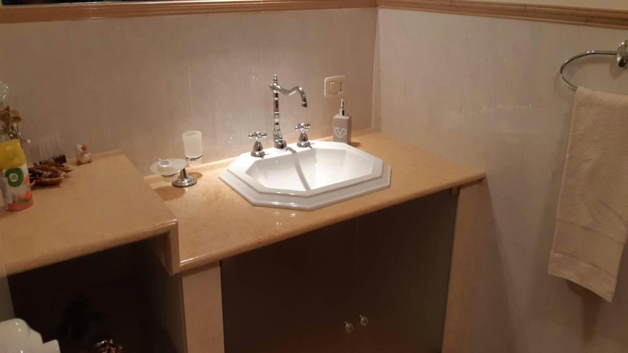 Carini Luxury Apartment Vicino Aereoporto E Al Mare Екстер'єр фото
