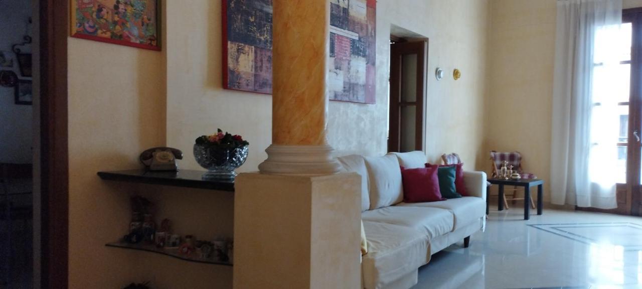 Carini Luxury Apartment Vicino Aereoporto E Al Mare Екстер'єр фото